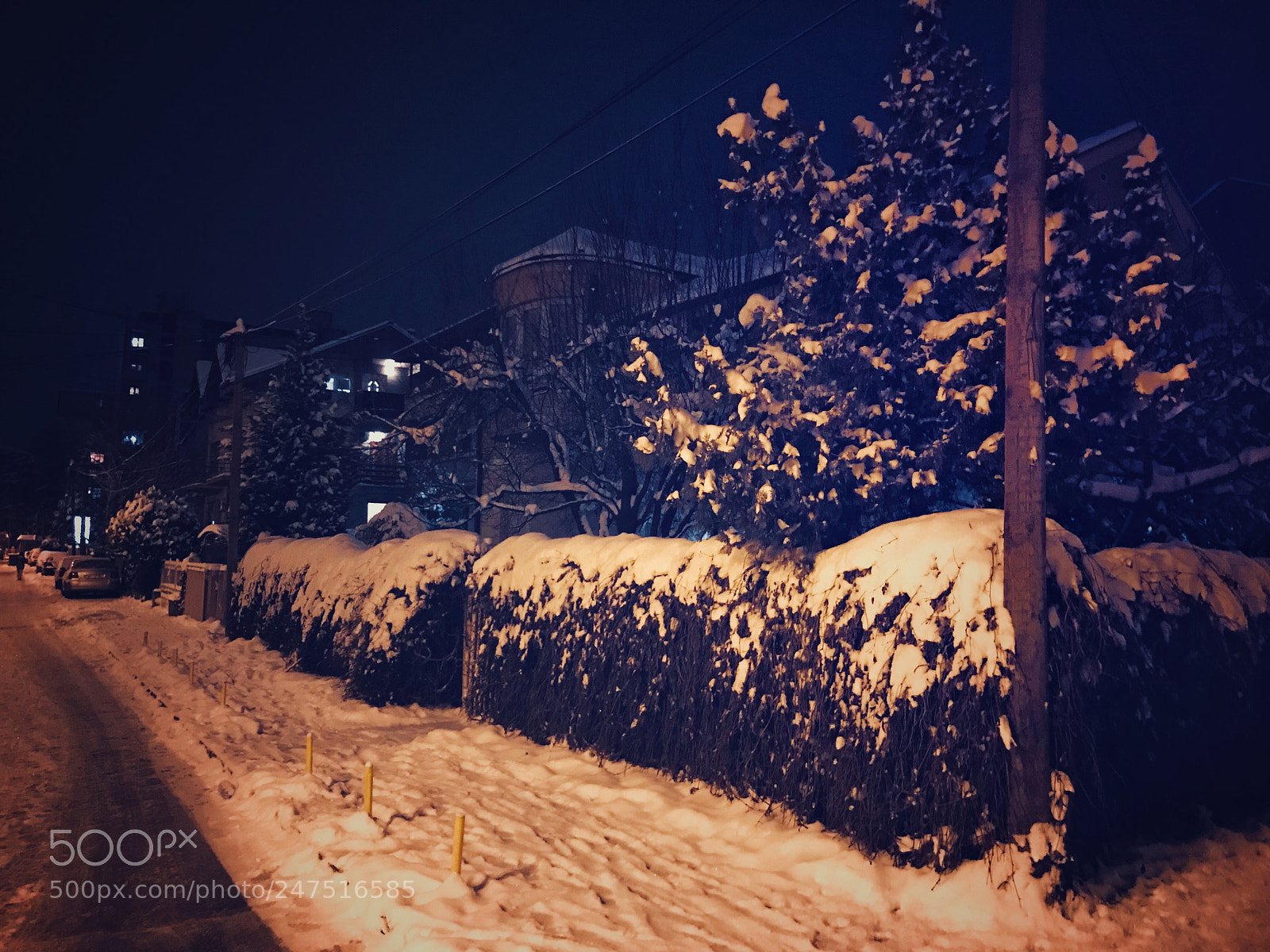 Apple iPhone 7 Plus sample photo. Snowy urban scenery photography