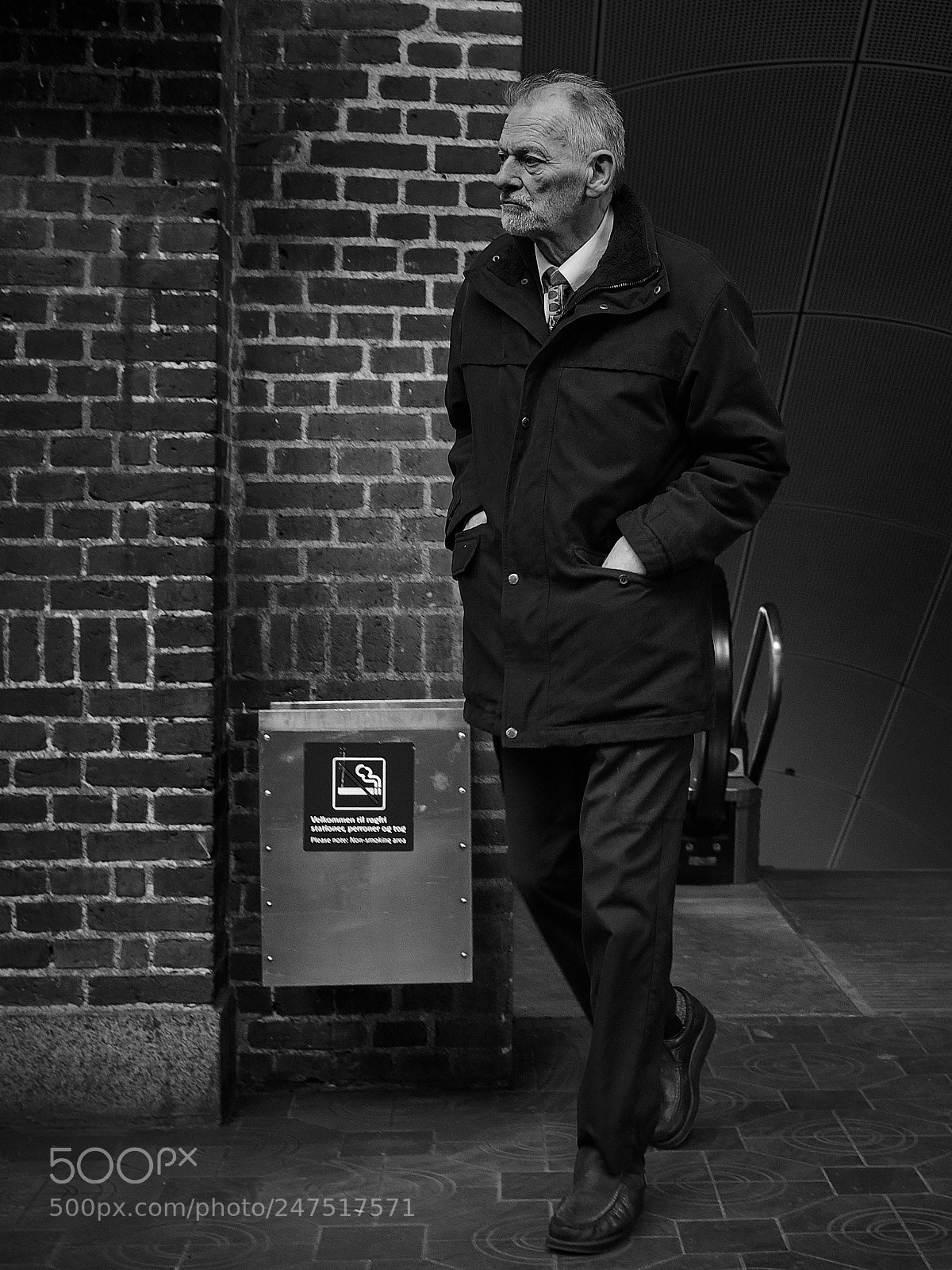 Fujifilm X100F sample photo. The traveller photography