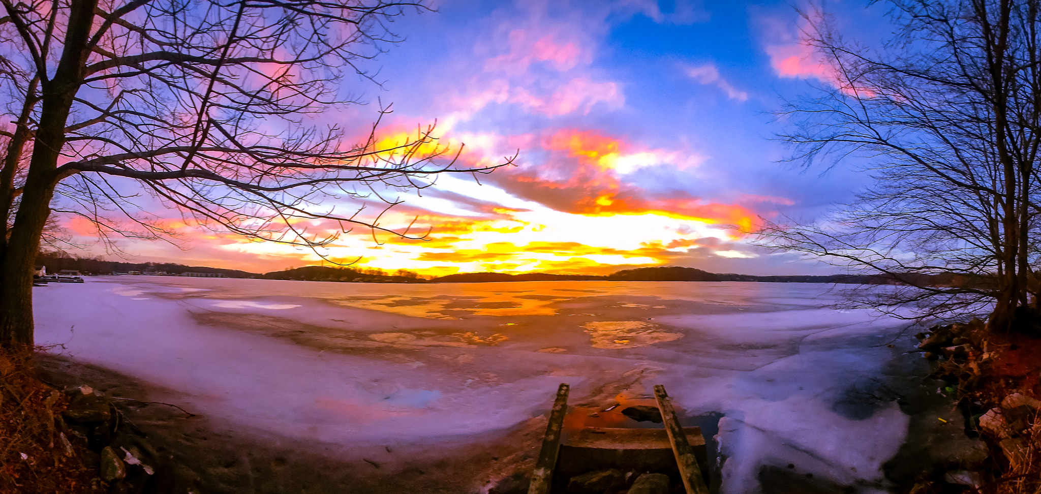 LG V30 sample photo. Lake mahopac sunset panorama photography