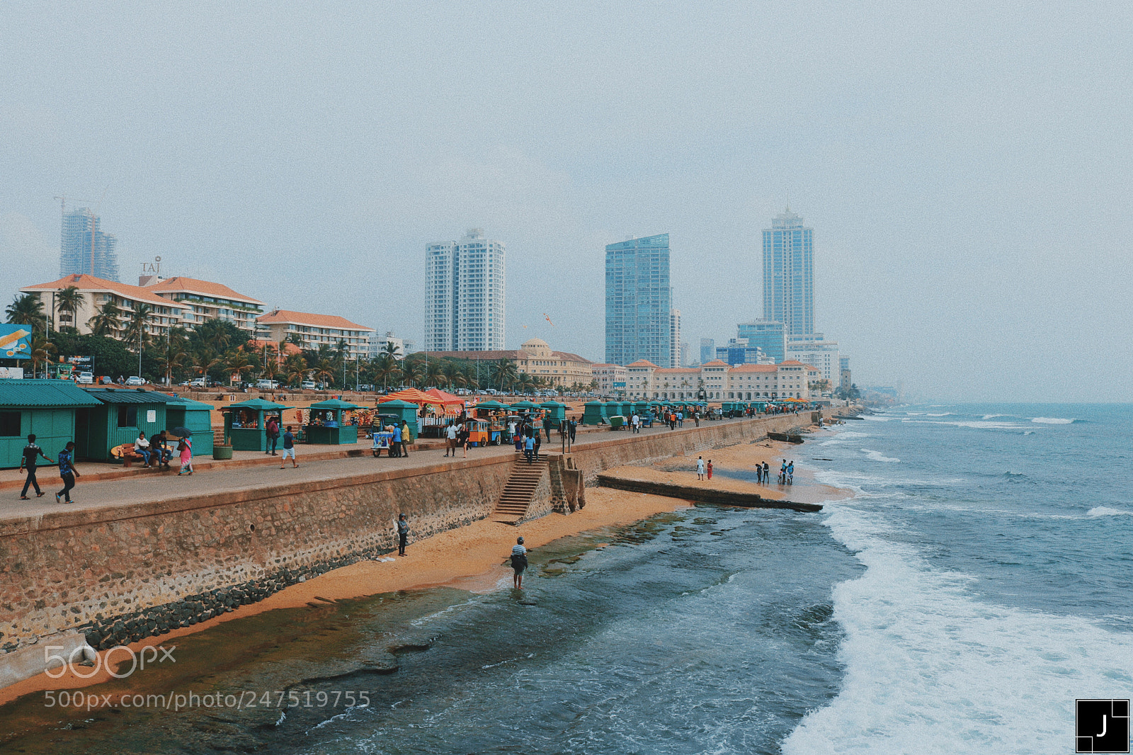 Canon EOS 750D (EOS Rebel T6i / EOS Kiss X8i) sample photo. Heart of sri lanka photography