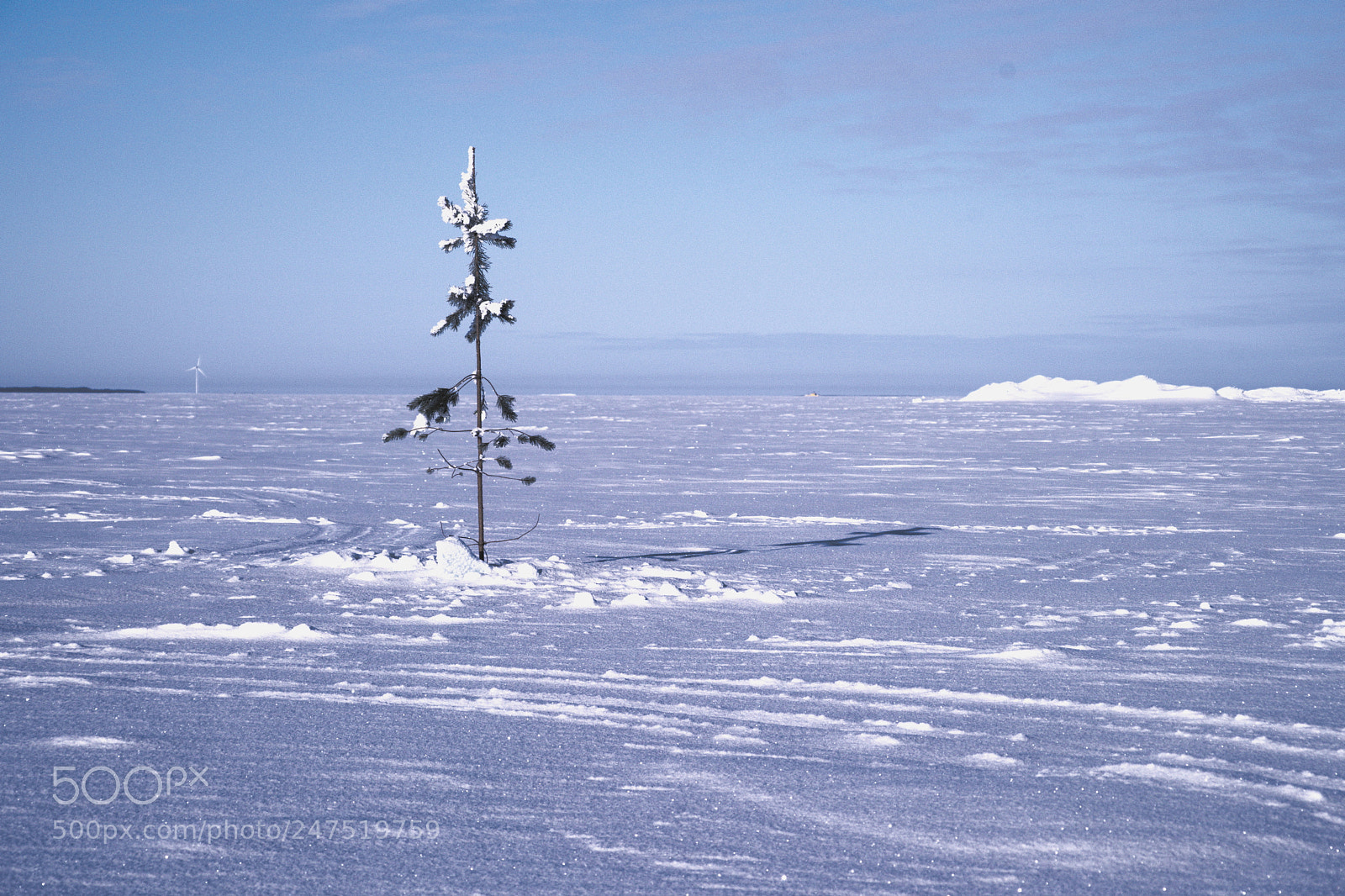 Pentax K-1 sample photo. Marking an under-ice fishing photography