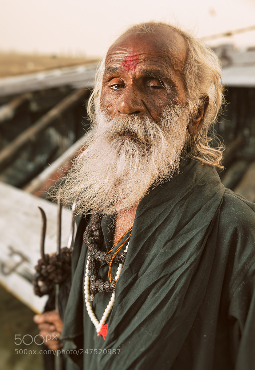Canon EOS-1D X sample photo. Old sadhu photography