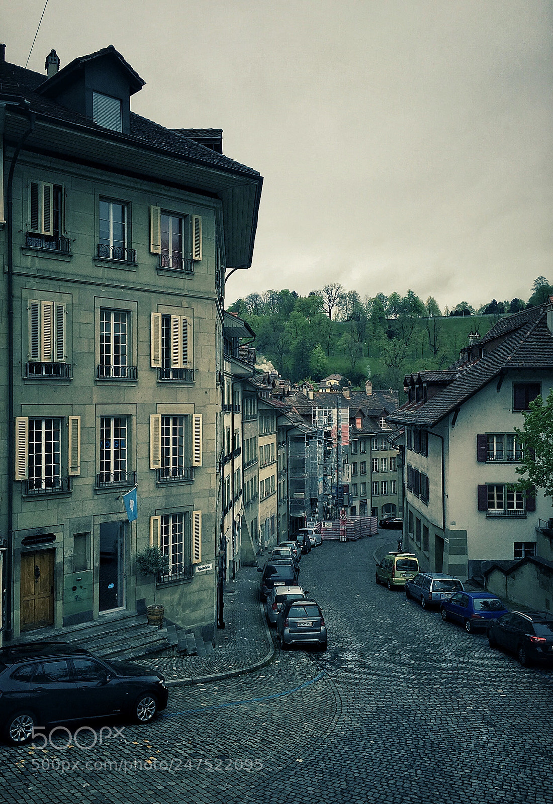 Apple iPhone 6s sample photo. Bern street photography