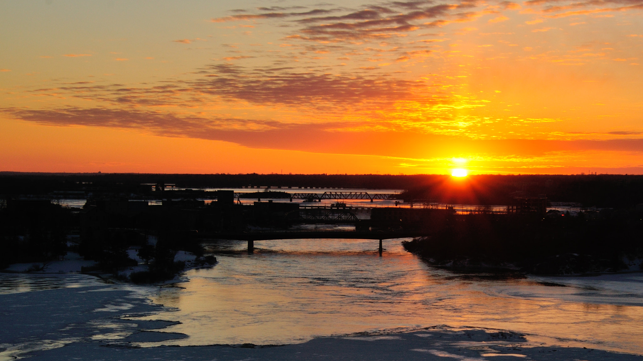 Sigma 18-200mm F3.5-6.3 DC OS HSM sample photo. Sunset photography