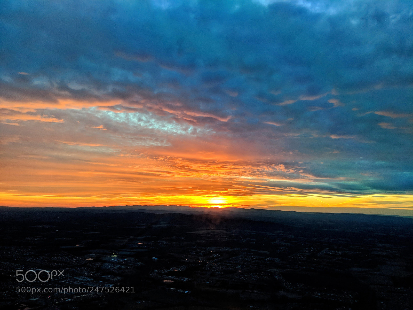 Google Pixel 2 XL sample photo. Cloudborn sunset photography