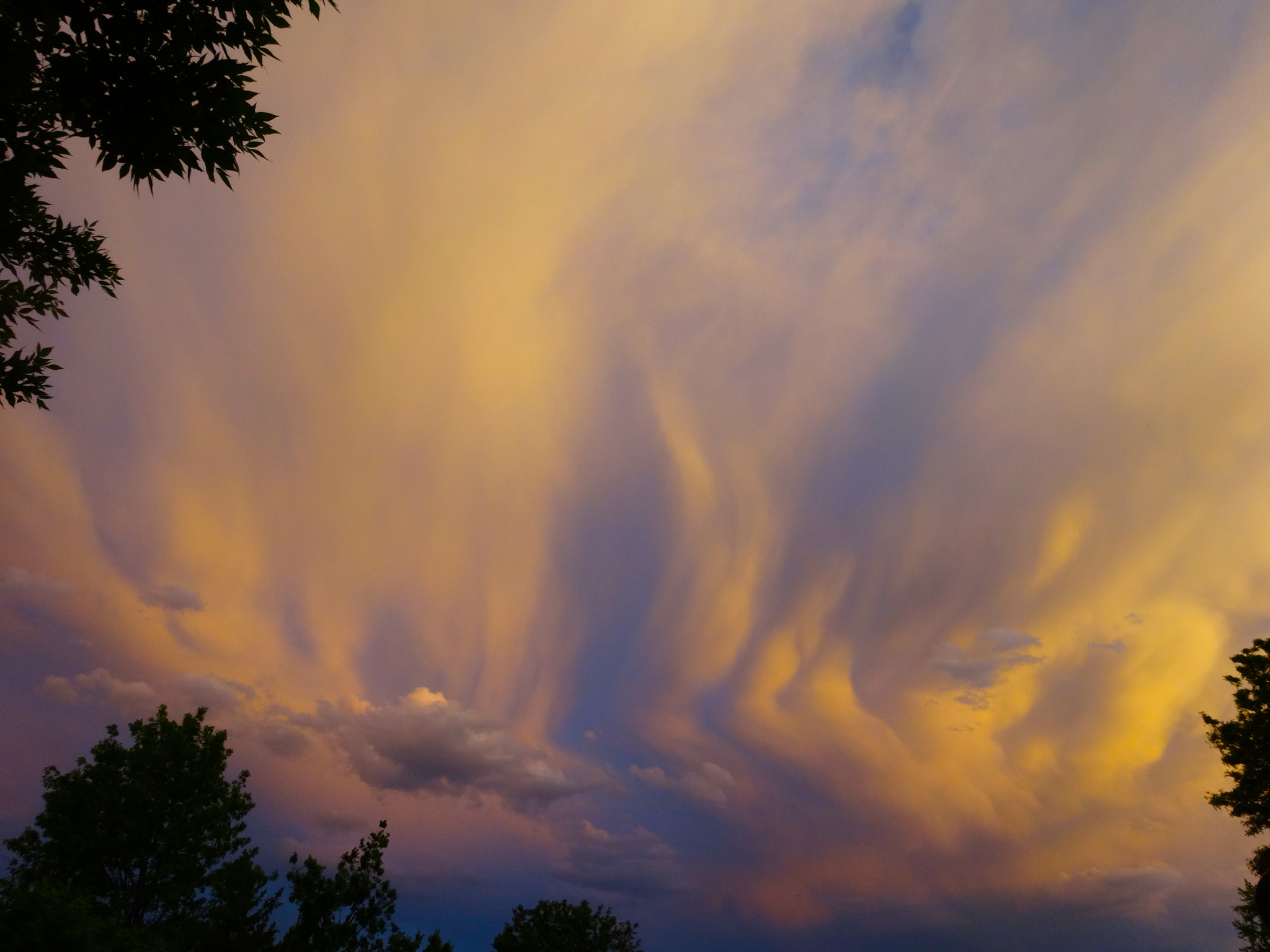 Sony Cyber-shot DSC-WX300 sample photo. Wispy clouds photography