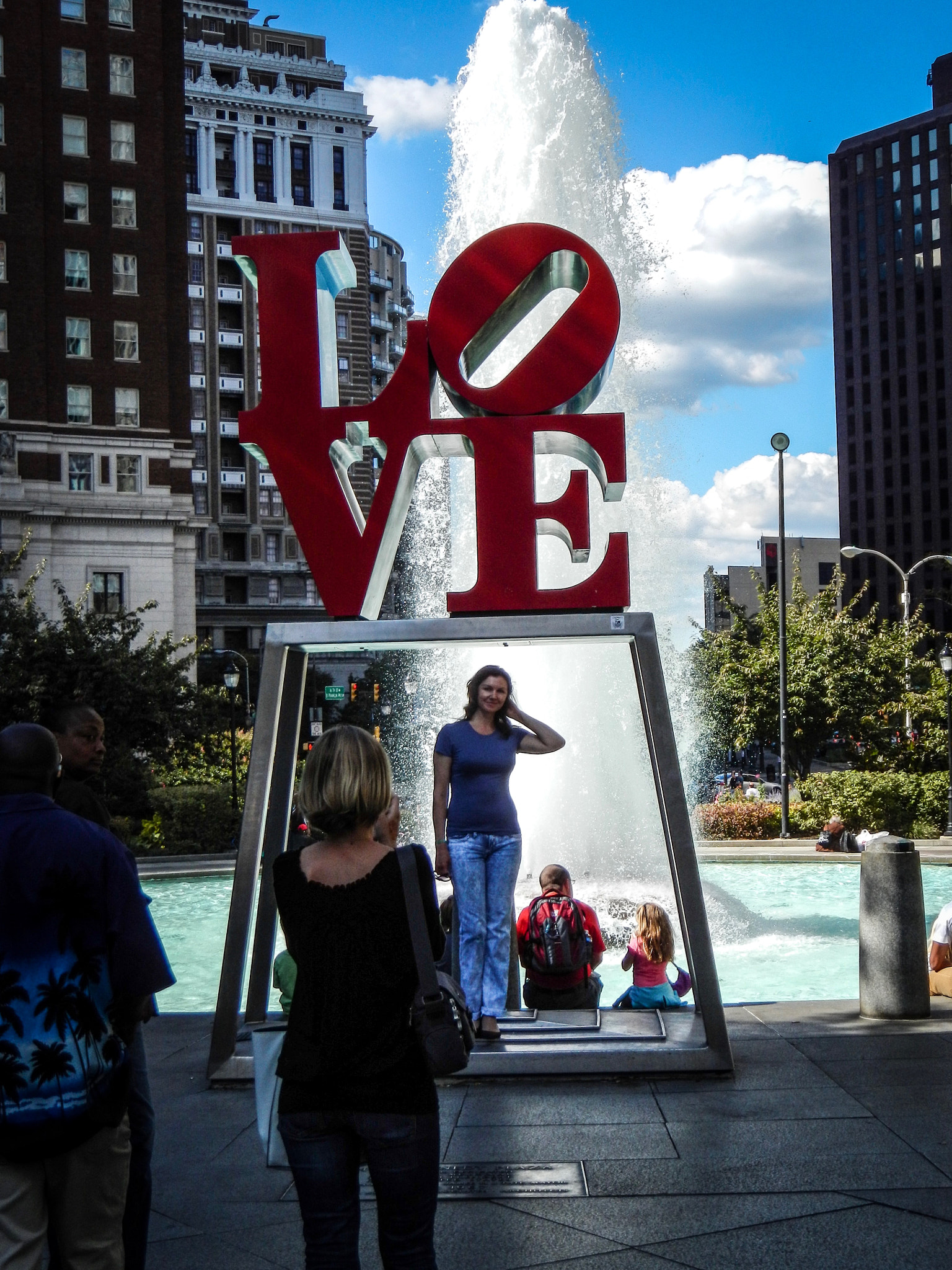 Nikon Coolpix S800c sample photo. Love park - previous incarnation with fountain and trapezoid stand photography