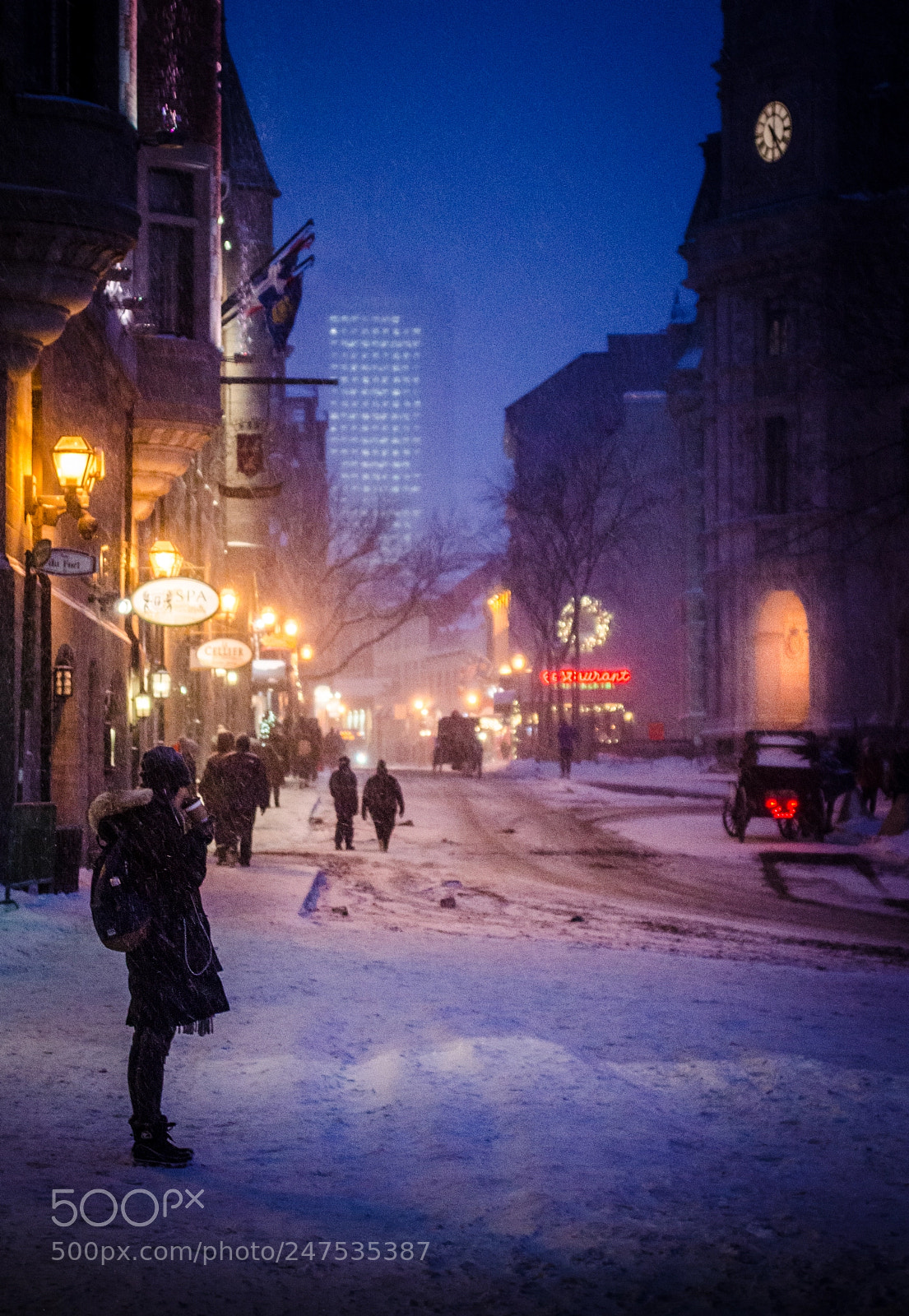 Nikon D5100 sample photo. Snowy street photography