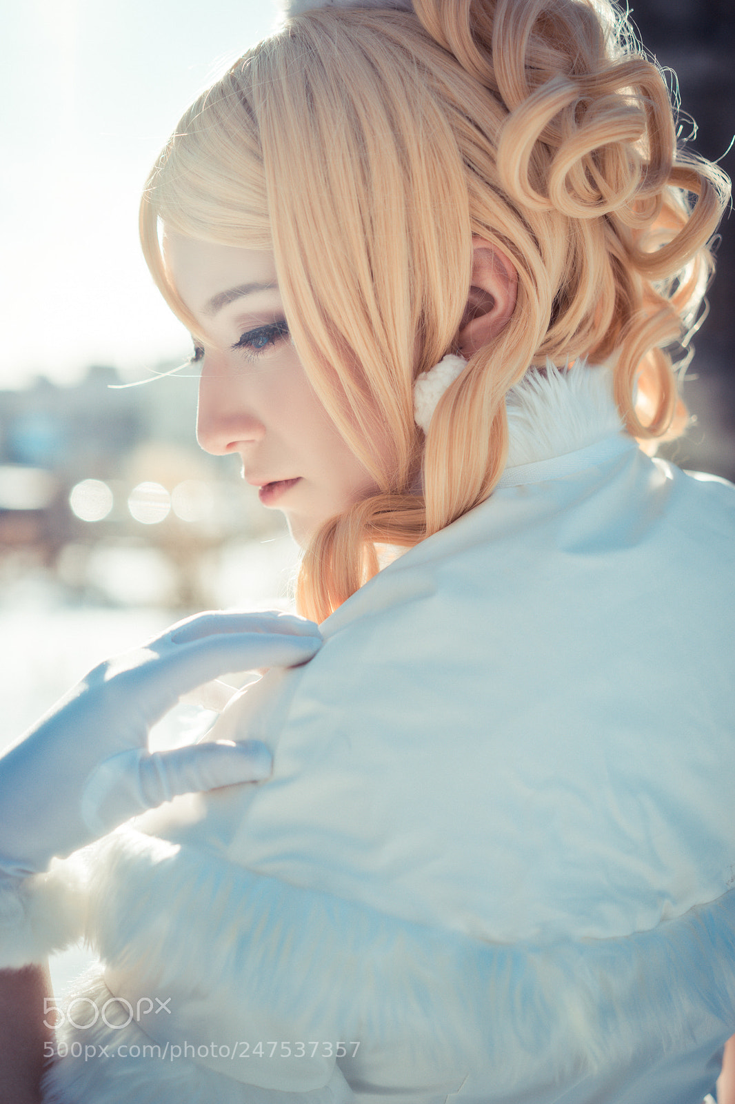 Sony a7 sample photo. Snow halation photography