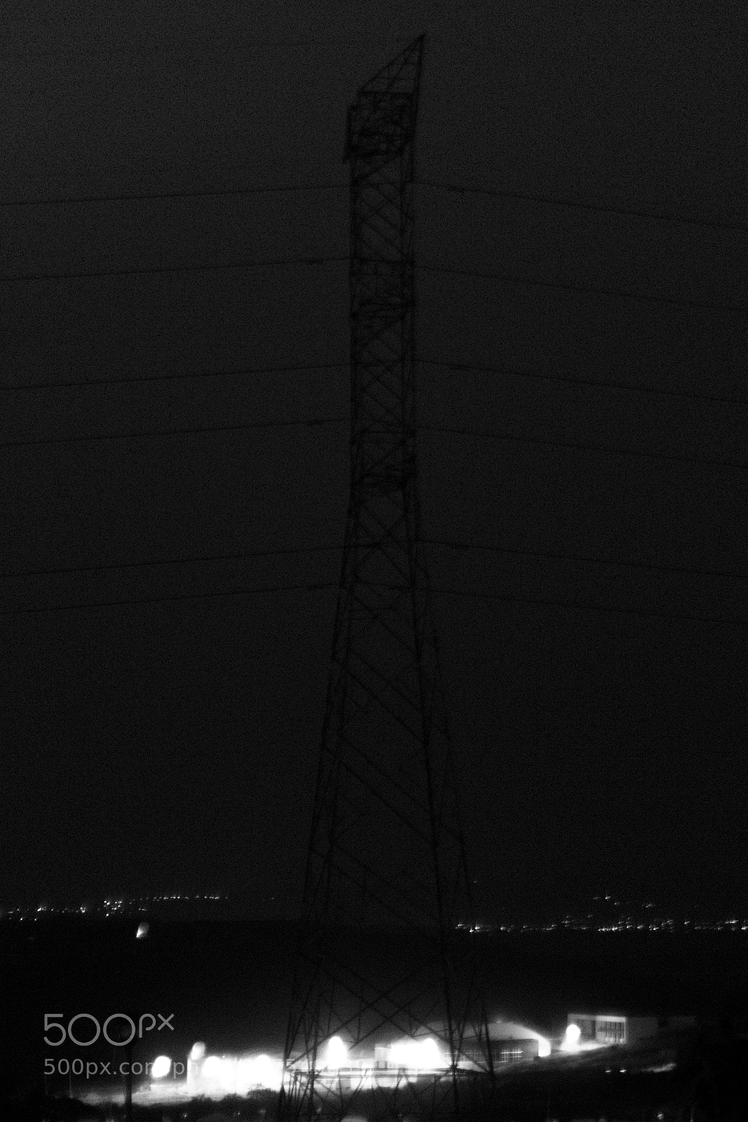 Canon EOS 700D (EOS Rebel T5i / EOS Kiss X7i) sample photo. Torre photography