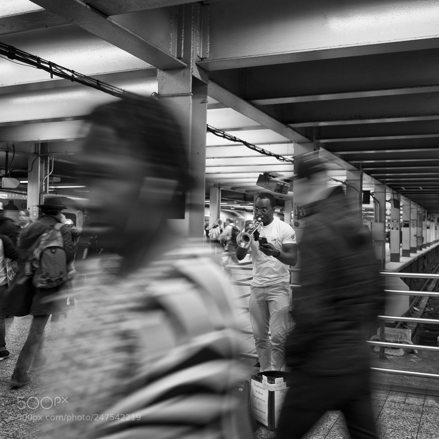 Fujifilm X-T1 sample photo. Music in the metro photography