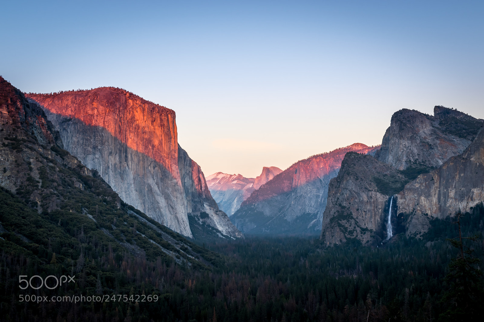 Nikon D5500 sample photo. Yosemite tunnel view photography