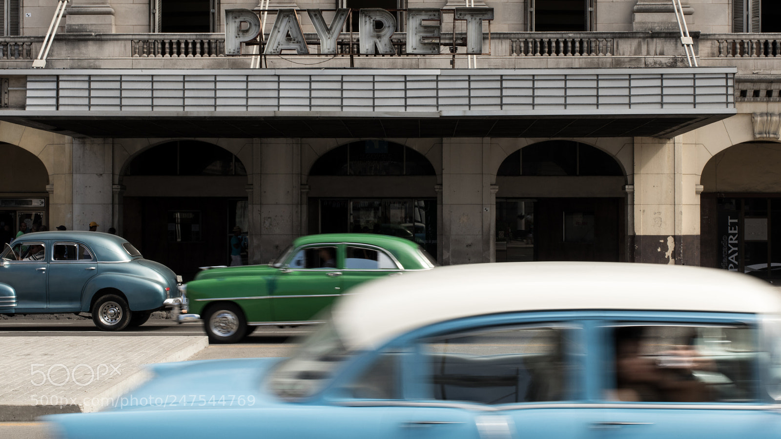 Canon EOS 80D sample photo. Glimpse of havana photography