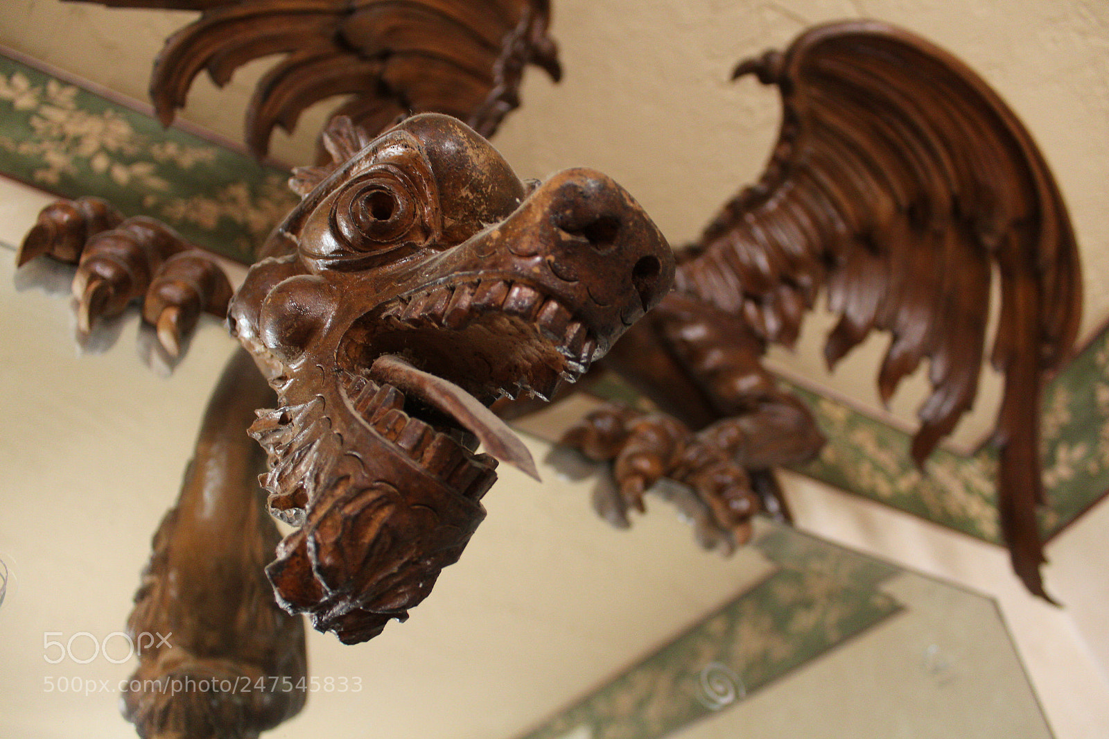 Canon EOS 1200D (EOS Rebel T5 / EOS Kiss X70 / EOS Hi) sample photo. Dragon of old photography