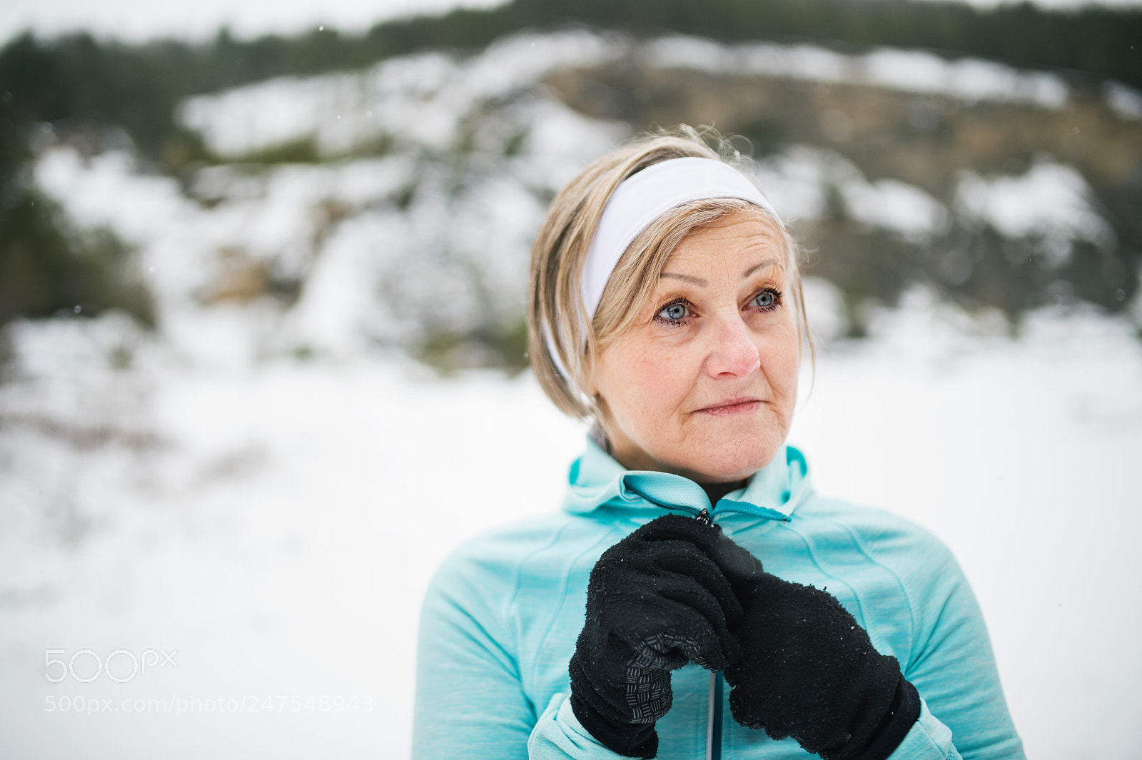 Nikon D4S sample photo. Senior woman jogging in photography
