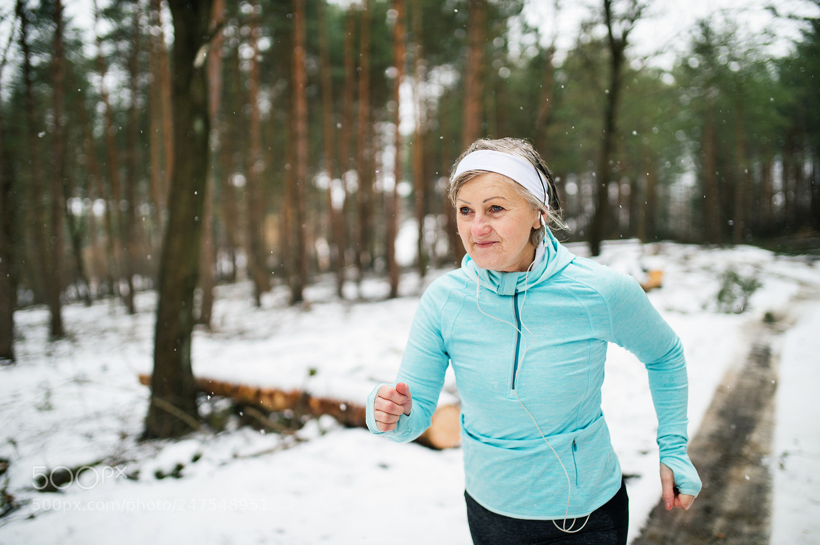 Nikon D4S sample photo. Senior woman jogging in photography
