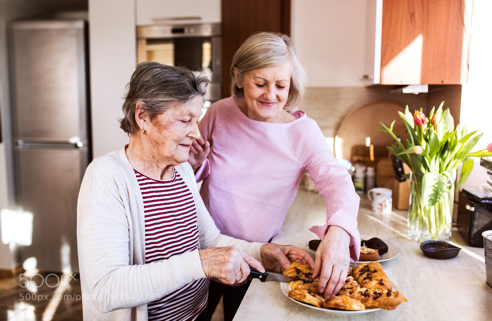 Nikon D5 sample photo. Senior women preparing food photography