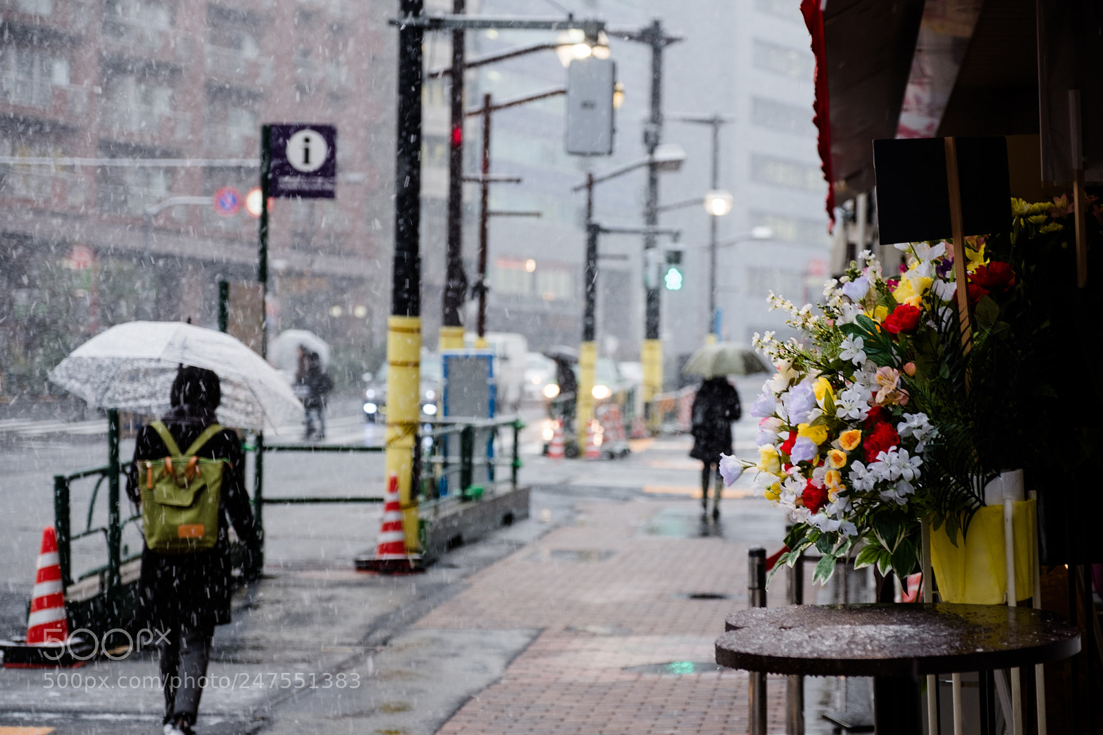 Fujifilm X-Pro2 sample photo. Snow and colors photography