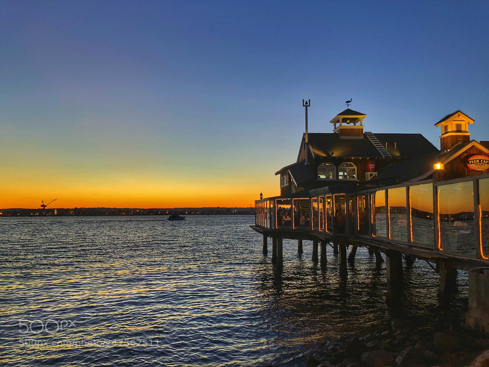 Apple iPhone X sample photo. Seaport village photography