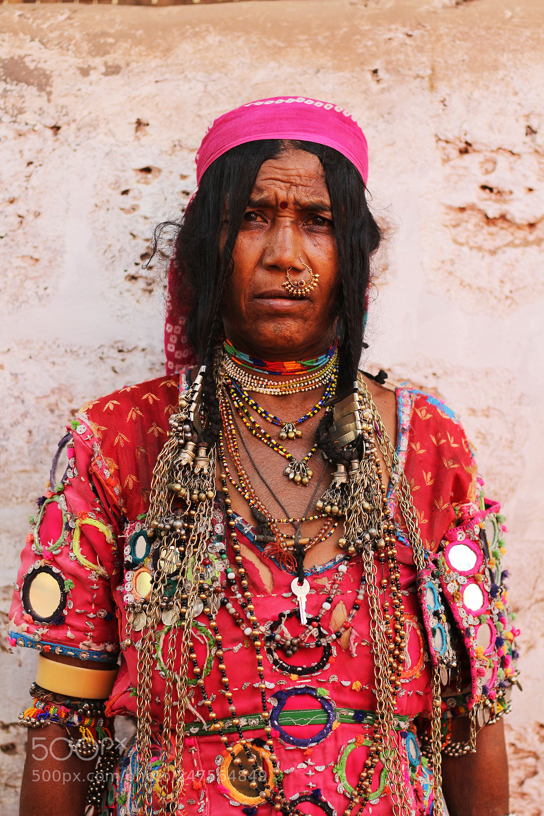 Canon EOS 1200D (EOS Rebel T5 / EOS Kiss X70 / EOS Hi) sample photo. Gypsy woman photography