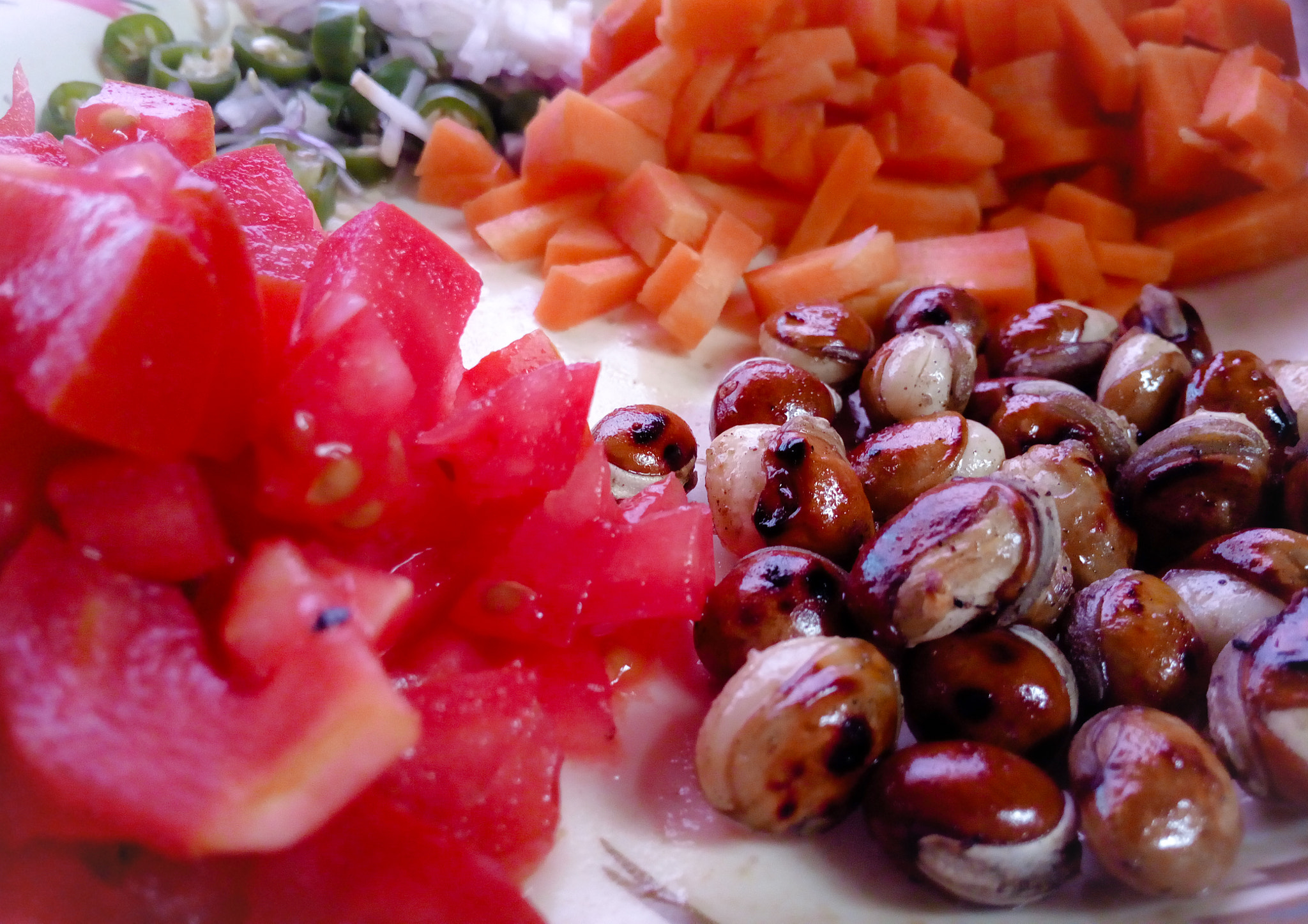 Symphony R100 sample photo. Vegetables photography