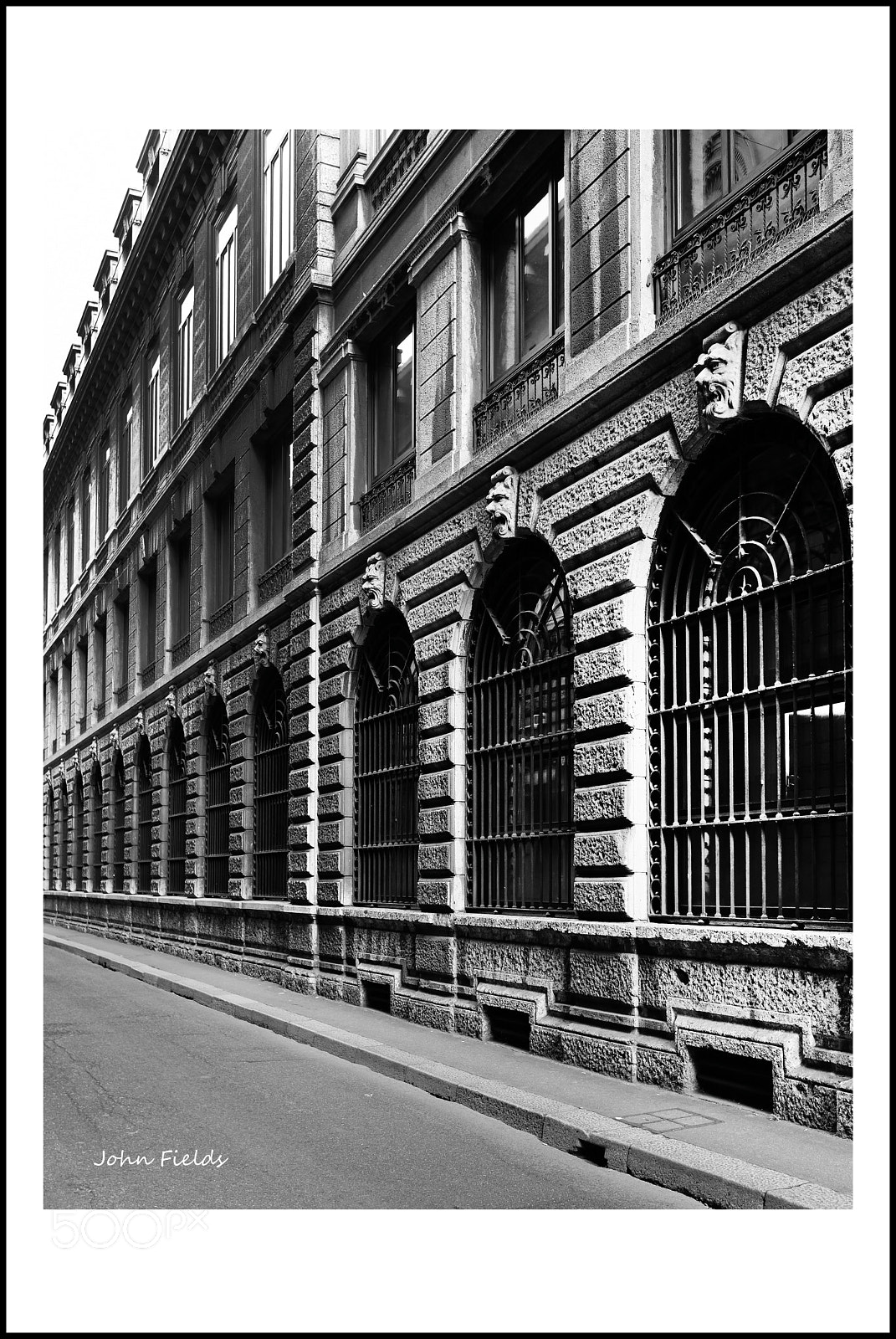 Panasonic Lumix DMC-GX8 sample photo. Milano (68) photography
