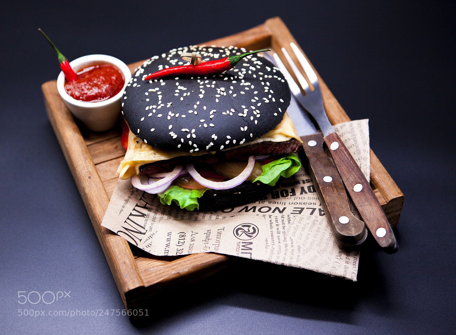 Canon EOS 5D Mark II sample photo. A juicy black burger photography