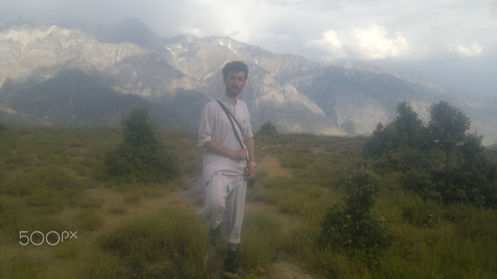 Nokia N8-00 sample photo. Zubair ahmad/ chitralian zubair photography