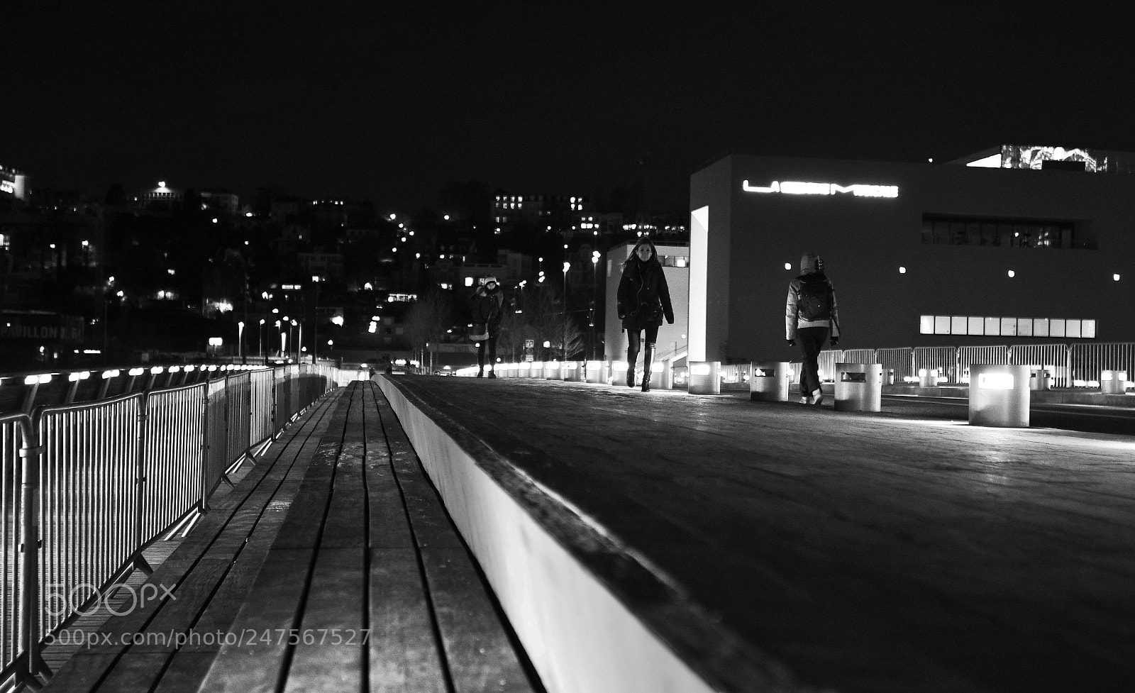 Nikon D7500 sample photo. Les promeneuses du soir ... photography