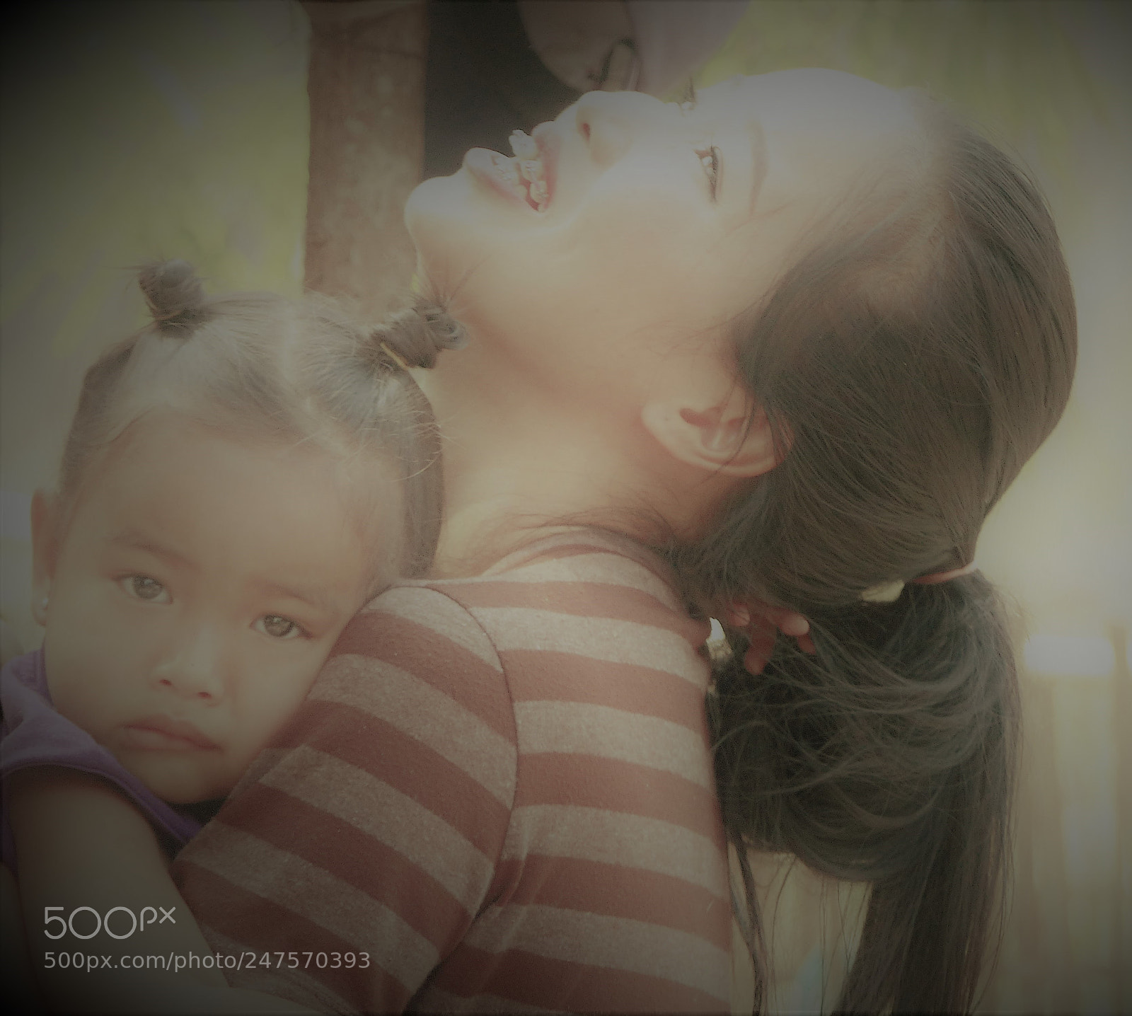 Panasonic Lumix DMC-FZ200 sample photo. A mother's love photography