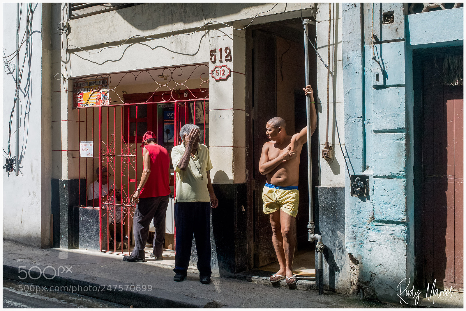 Leica M9 sample photo. Vignette of havana photography