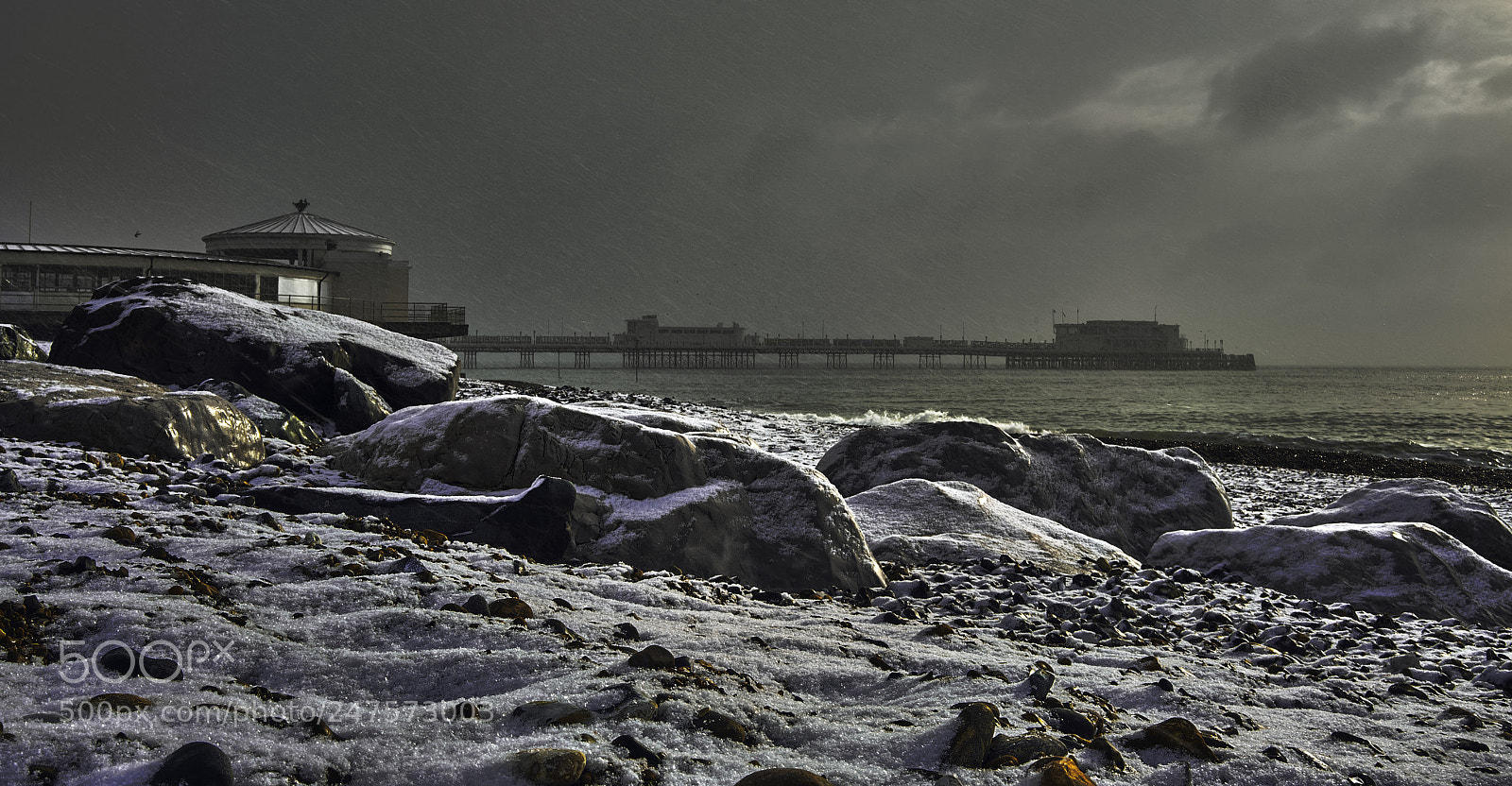 Sony a7R II sample photo. Sun&snow photography