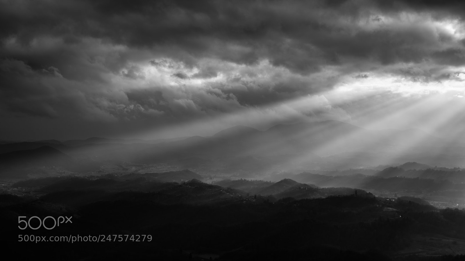 Pentax K-1 sample photo. Rays photography