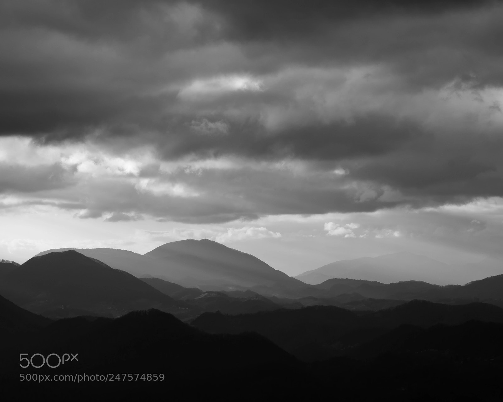 Pentax K-1 sample photo. Boč photography