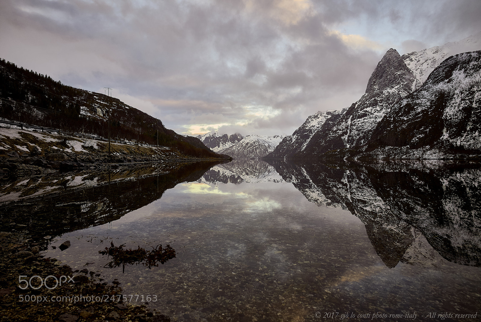 Leica M (Typ 240) sample photo. Reflections in the lofoten photography