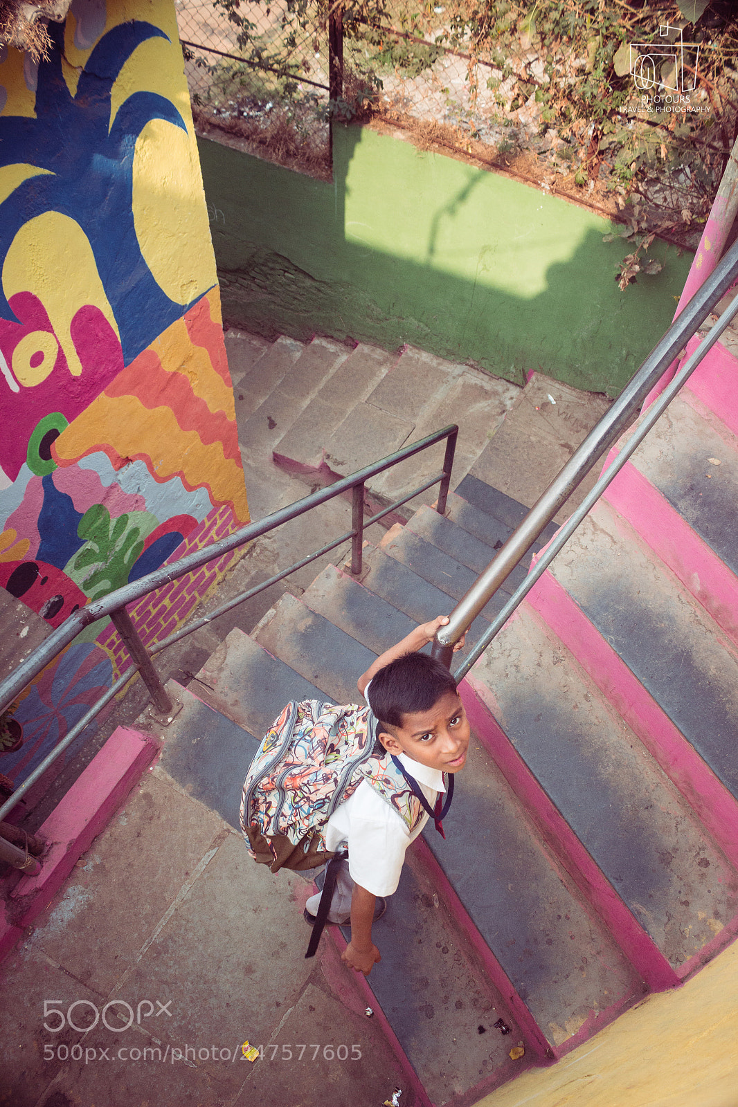Canon EOS 600D (Rebel EOS T3i / EOS Kiss X5) sample photo. Kid from school photography
