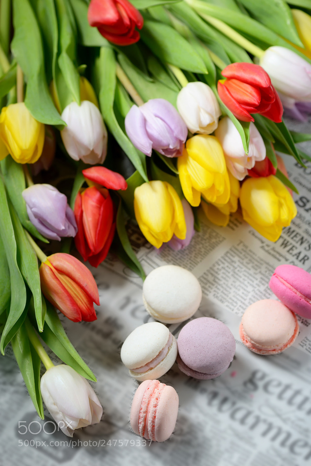 Nikon D610 sample photo. Colorful macaroons and tulips photography