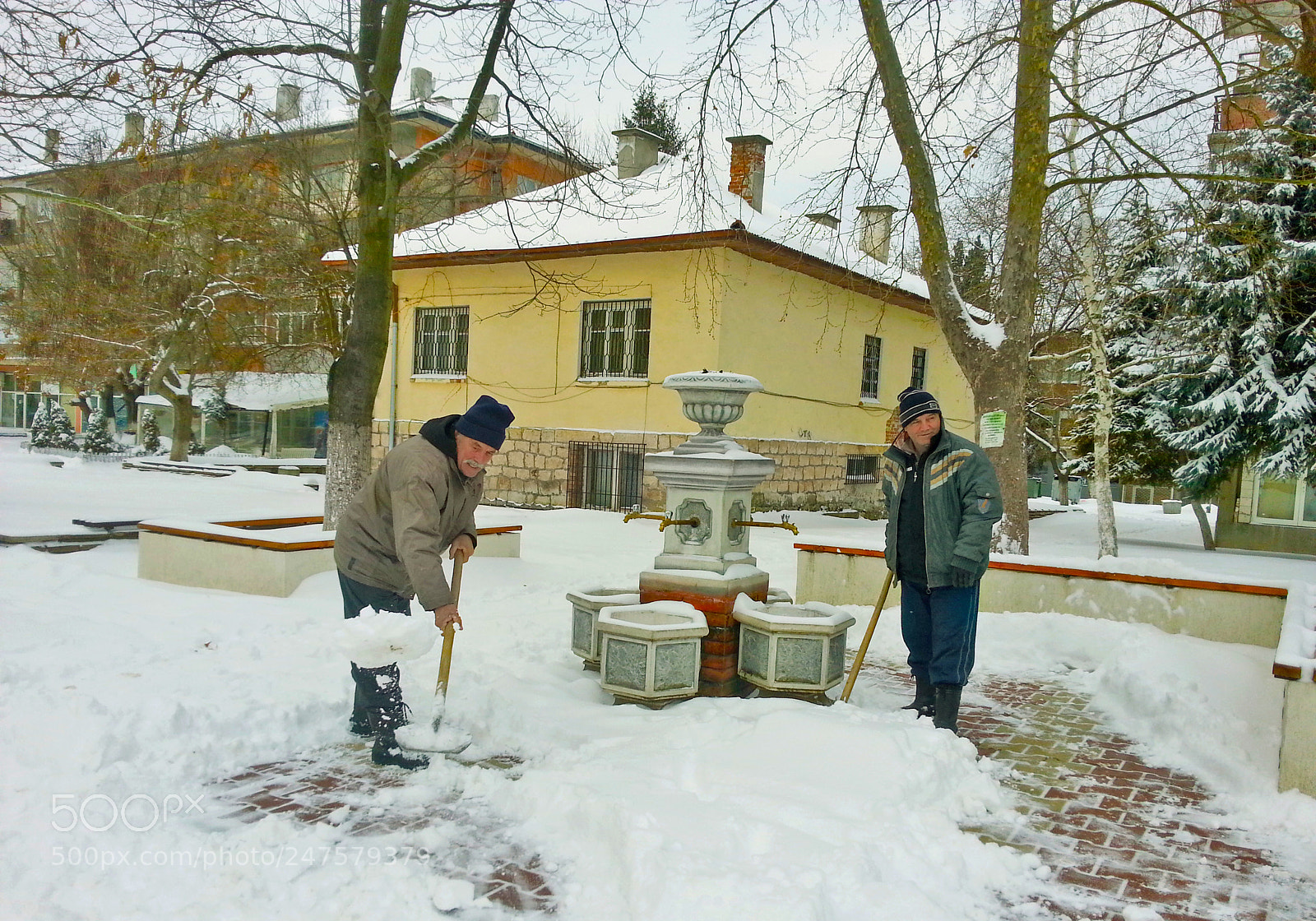 Samsung Galaxy Note2 sample photo. Snow clearing photography