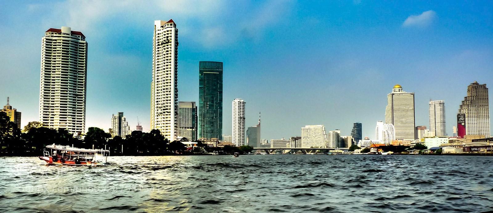 Panasonic Lumix DMC-FZ28 sample photo. Chao phraya river view photography