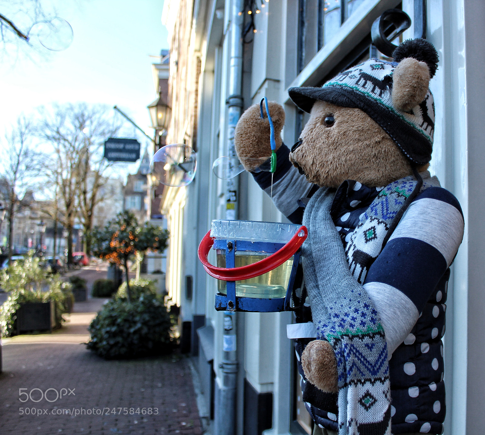 Canon EOS 1300D (EOS Rebel T6 / EOS Kiss X80) sample photo. Amsterdam mornings photography