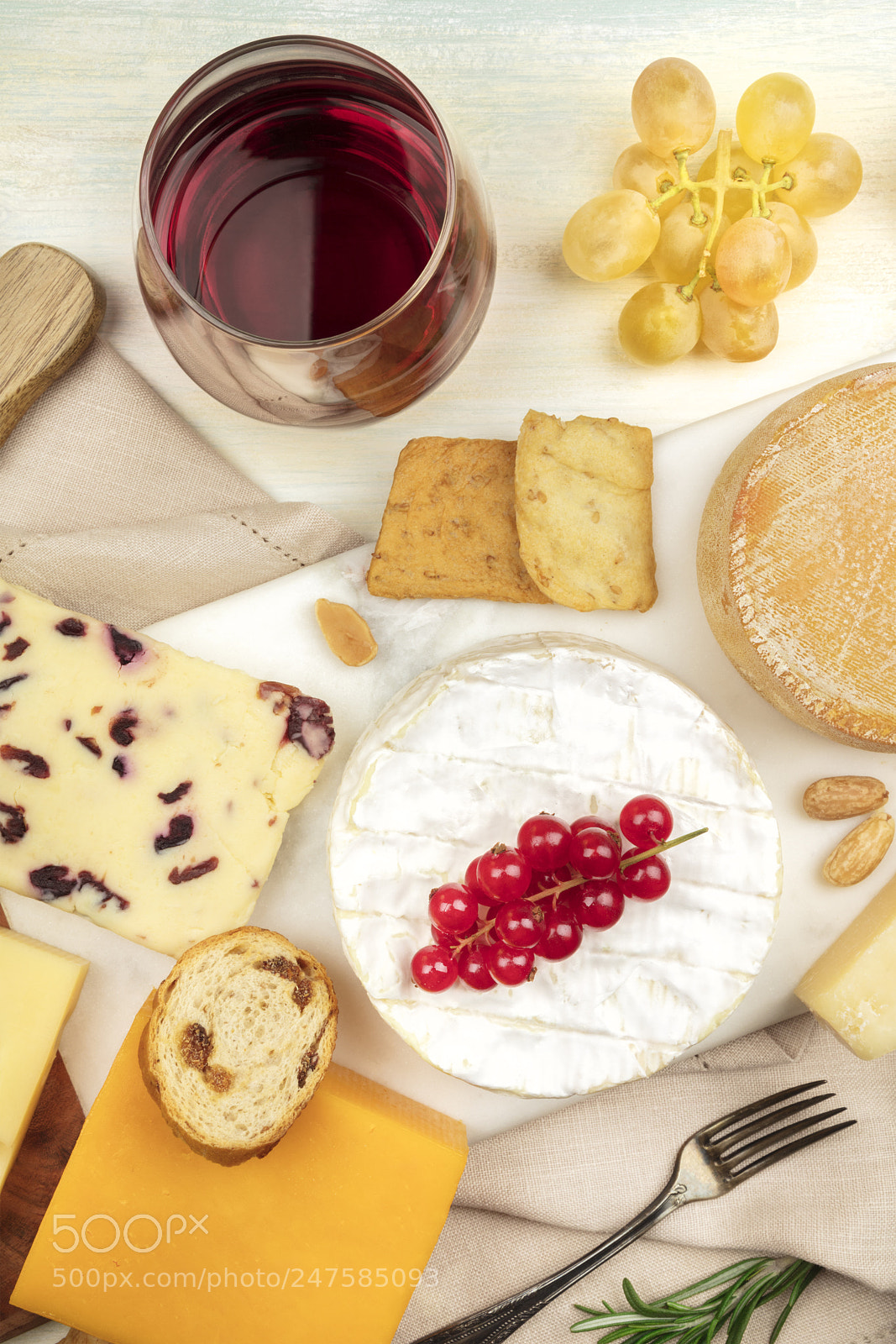 Canon EOS 5DS R sample photo. Various types of cheese photography