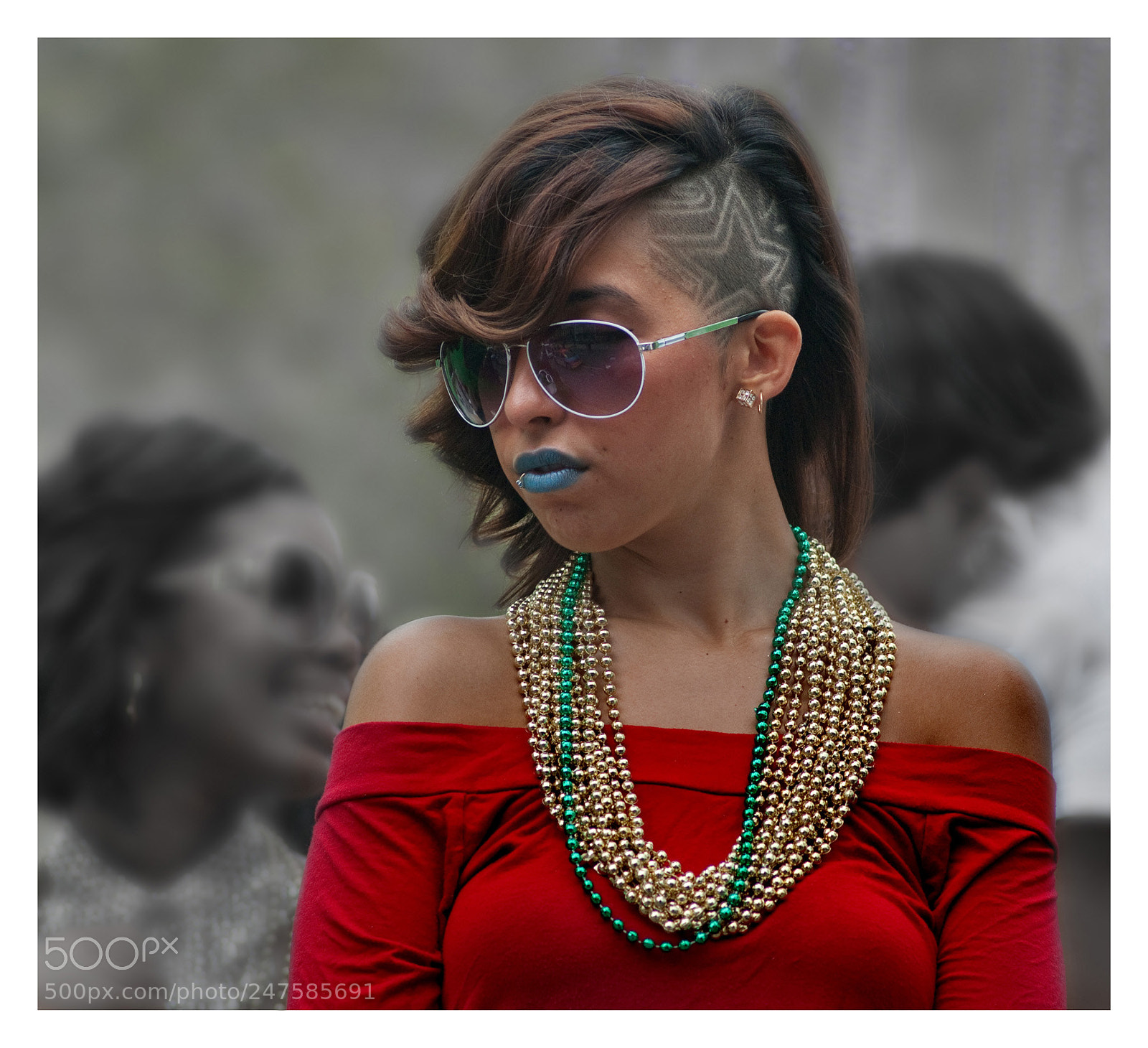 Nikon D200 sample photo. The woman in black photography