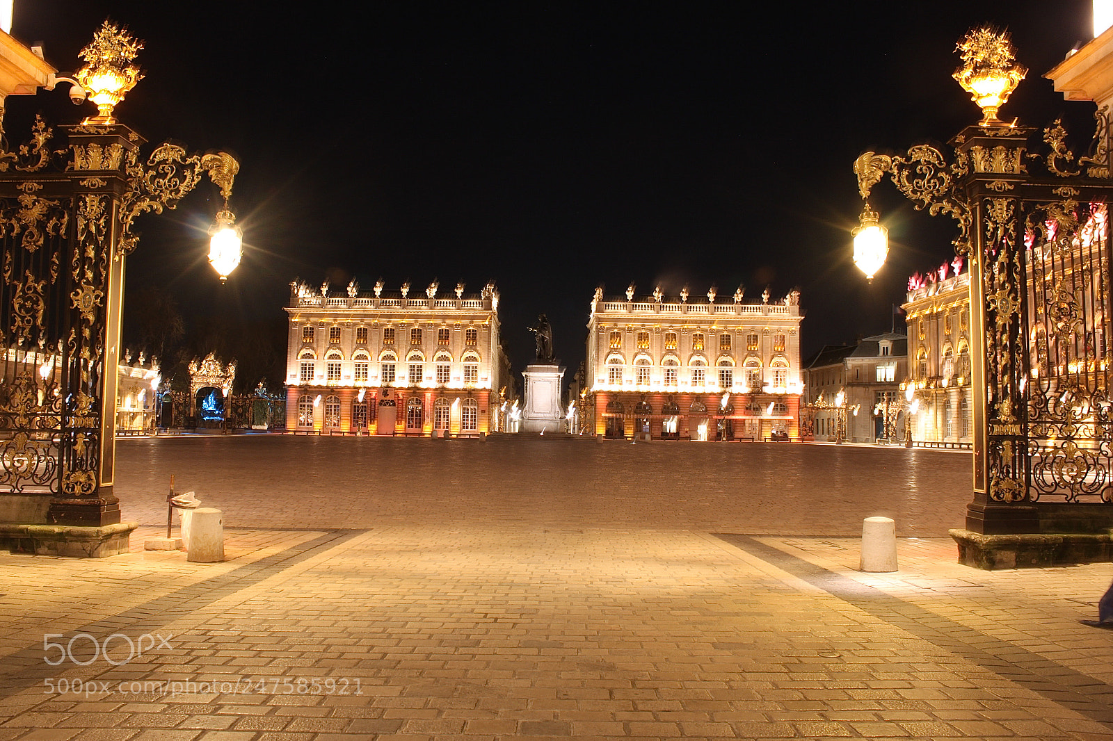 Canon EOS 500D (EOS Rebel T1i / EOS Kiss X3) sample photo. Place stanislas! photography