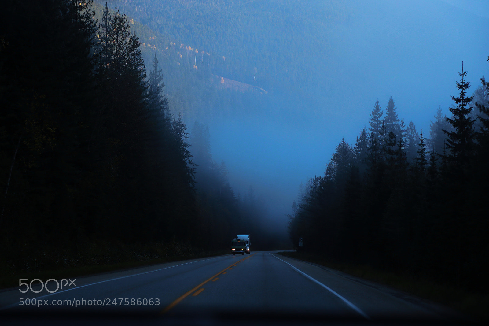 Canon EOS 6D + Canon EF 24-105mm F4L IS USM sample photo. Fog photography
