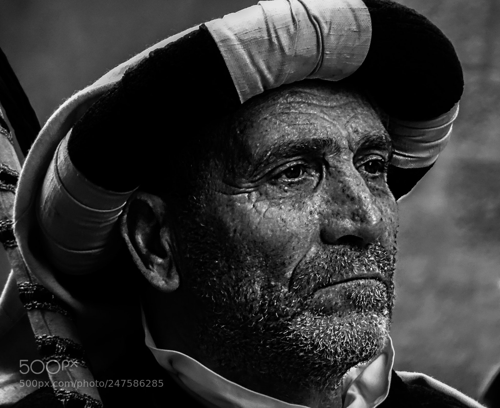 Sony Cyber-shot DSC-HX90V sample photo. Florence man photography
