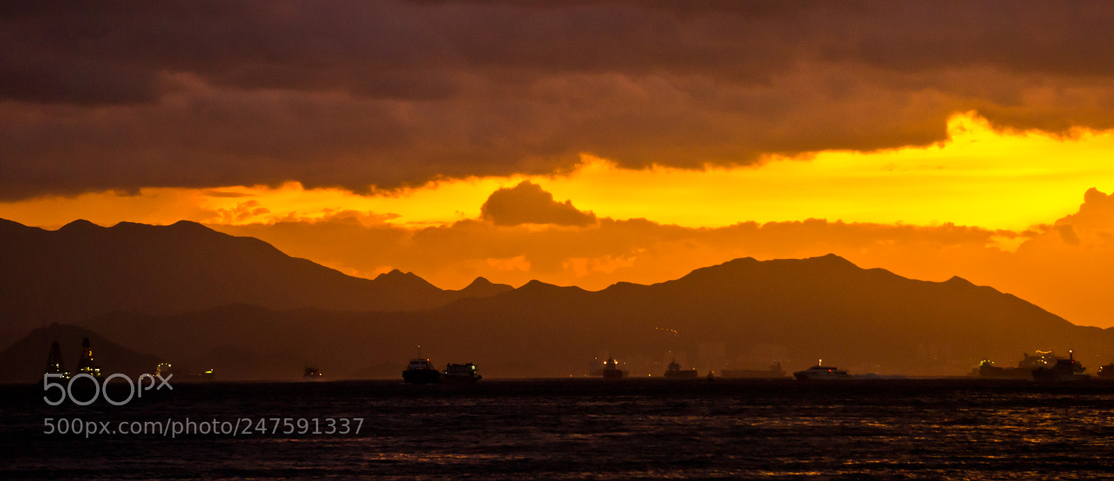 Sony Alpha NEX-5N sample photo. Burning sky photography