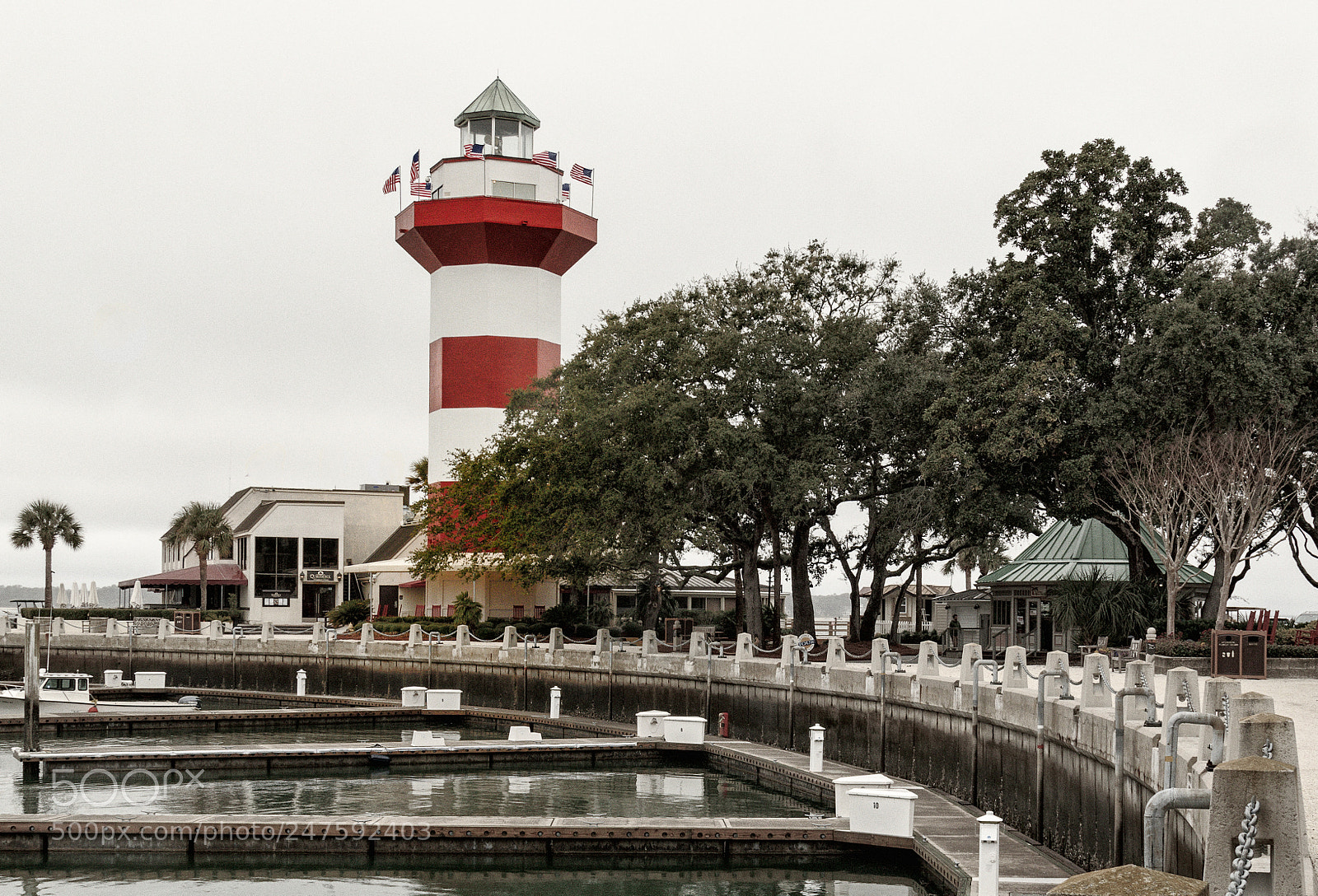 Canon EOS 7D Mark II sample photo. Harbour town light photography