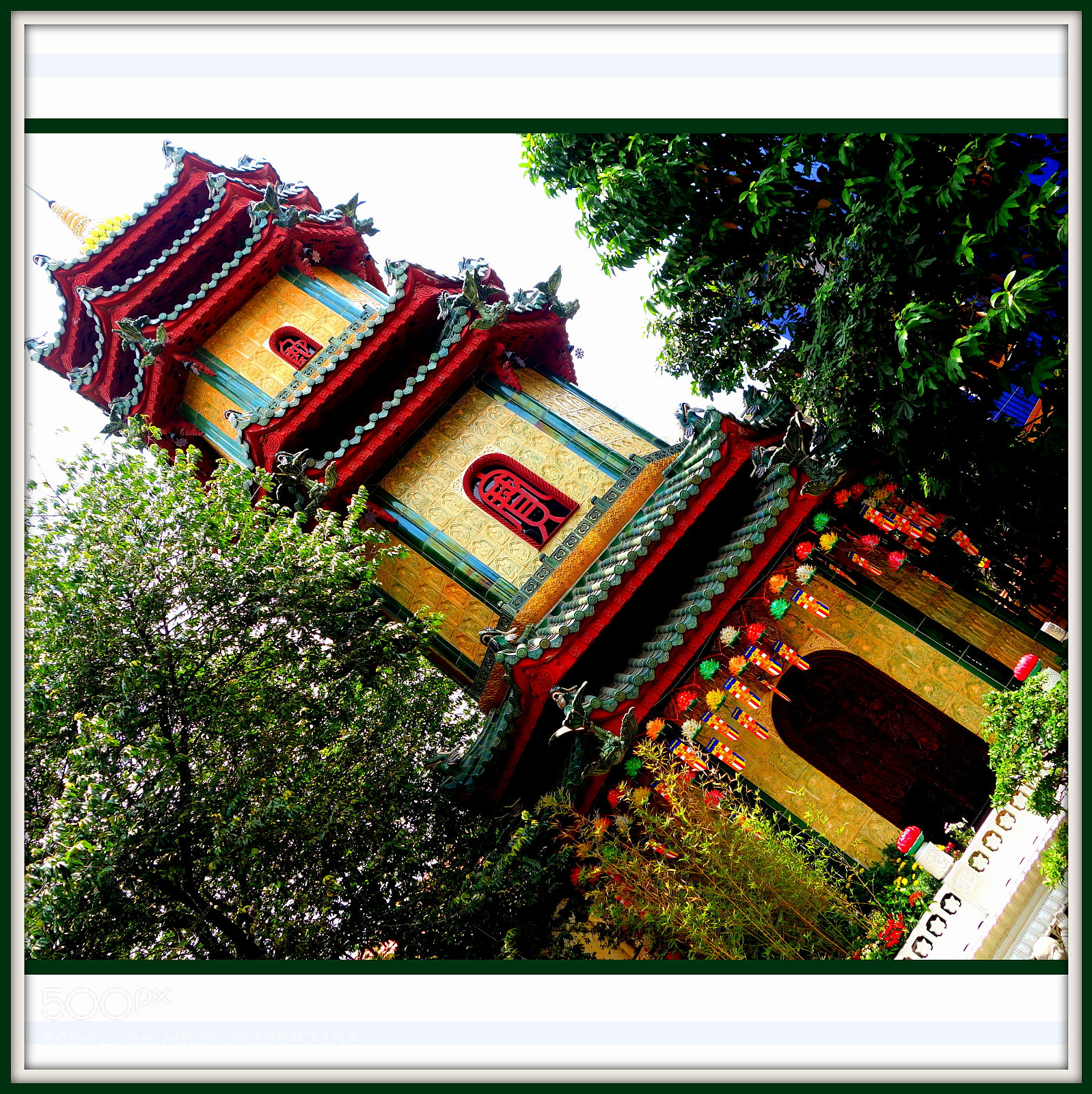 Sony Cyber-shot DSC-RX100 II sample photo. 001 vietnamese buddhist art photography