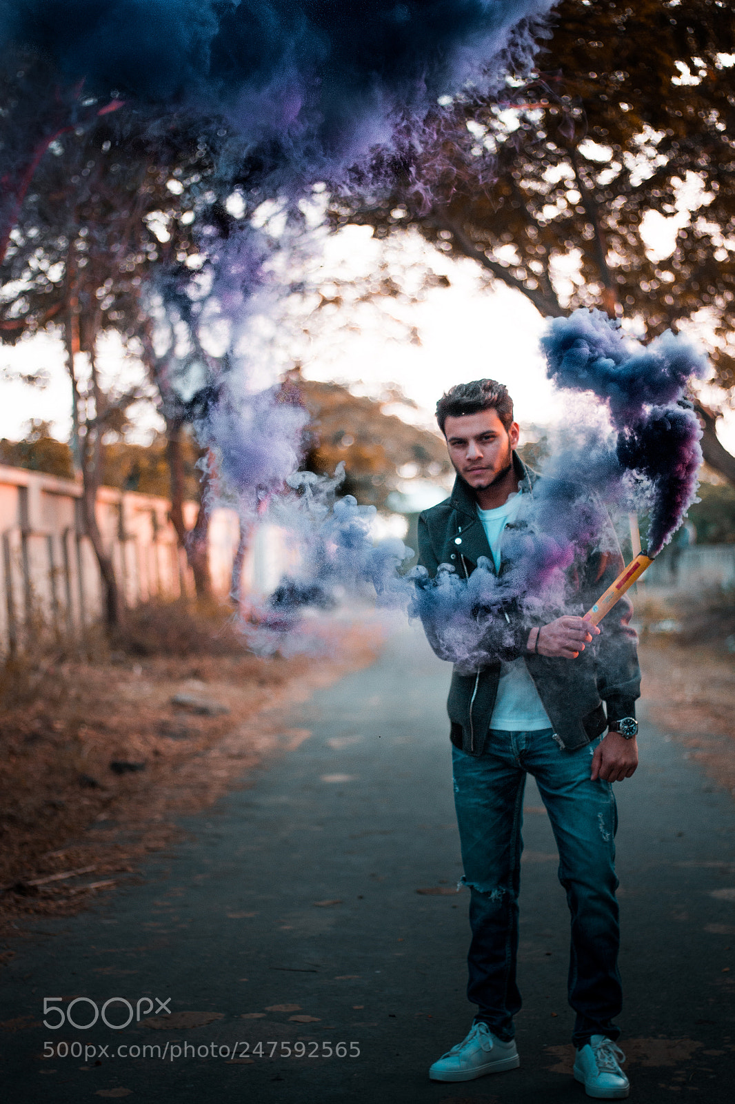 Canon EOS 700D (EOS Rebel T5i / EOS Kiss X7i) sample photo. Smoke bomb photography