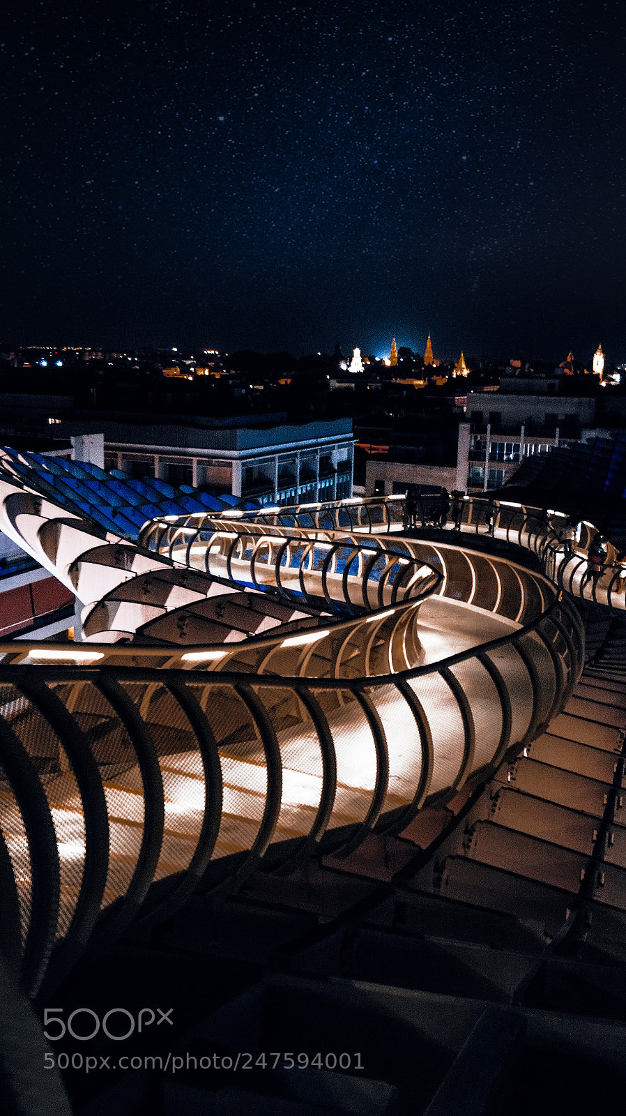 Sony SLT-A58 sample photo. Starry night in sevilla photography